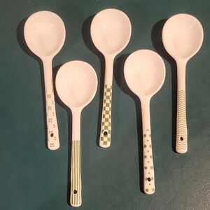 Elegant White and Green Patterned Spoons